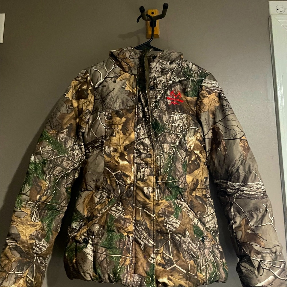 Womens realtree camo puffer jacket